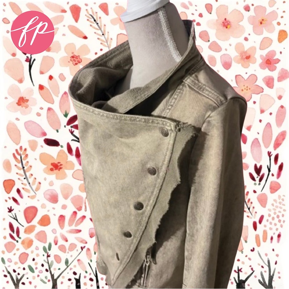 Free People Tan Asymmetrical Jean Jacket - Picture 5 of 5
